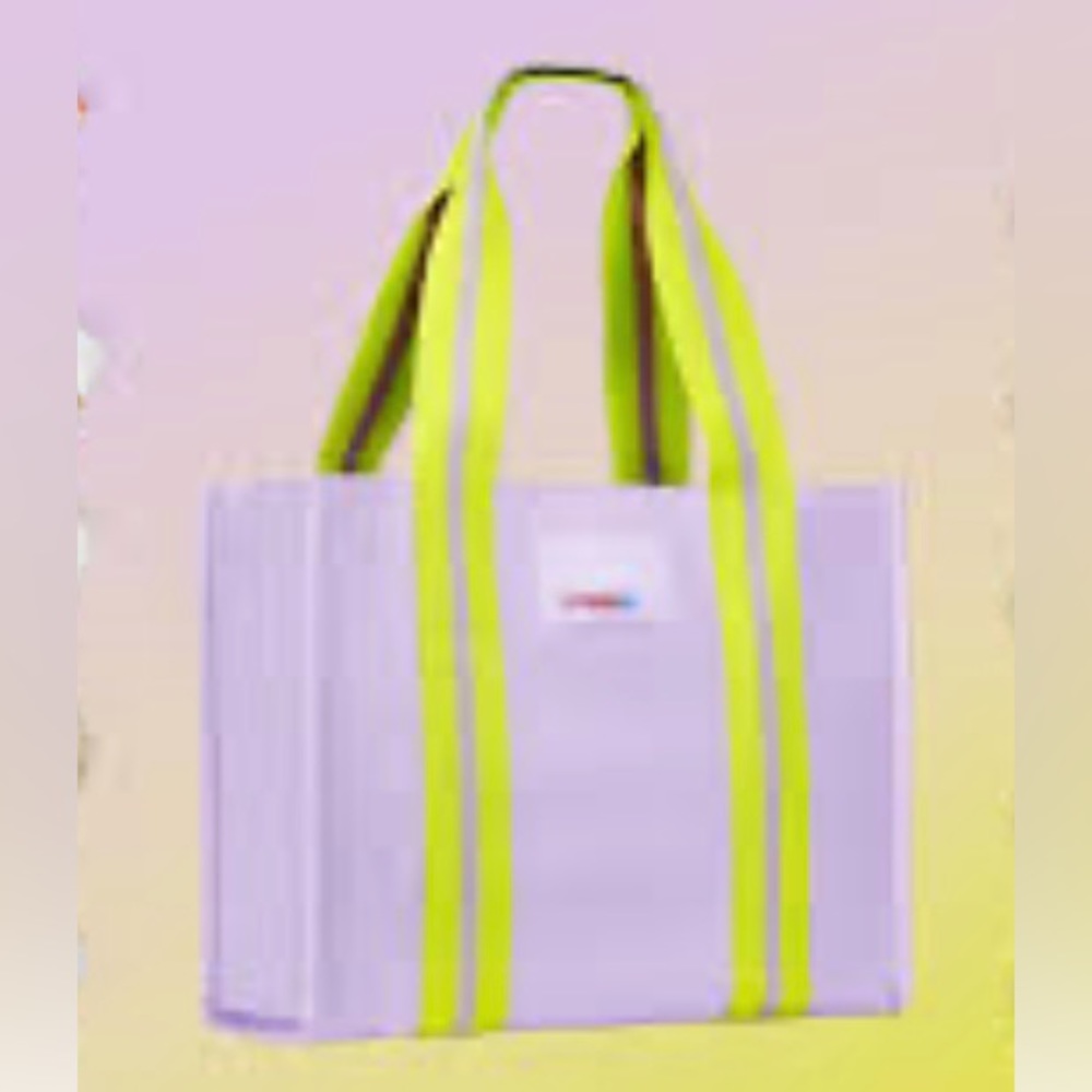 Tote / Shoulder Bag - Shoppers Drug Mart Beauty Tote 2024